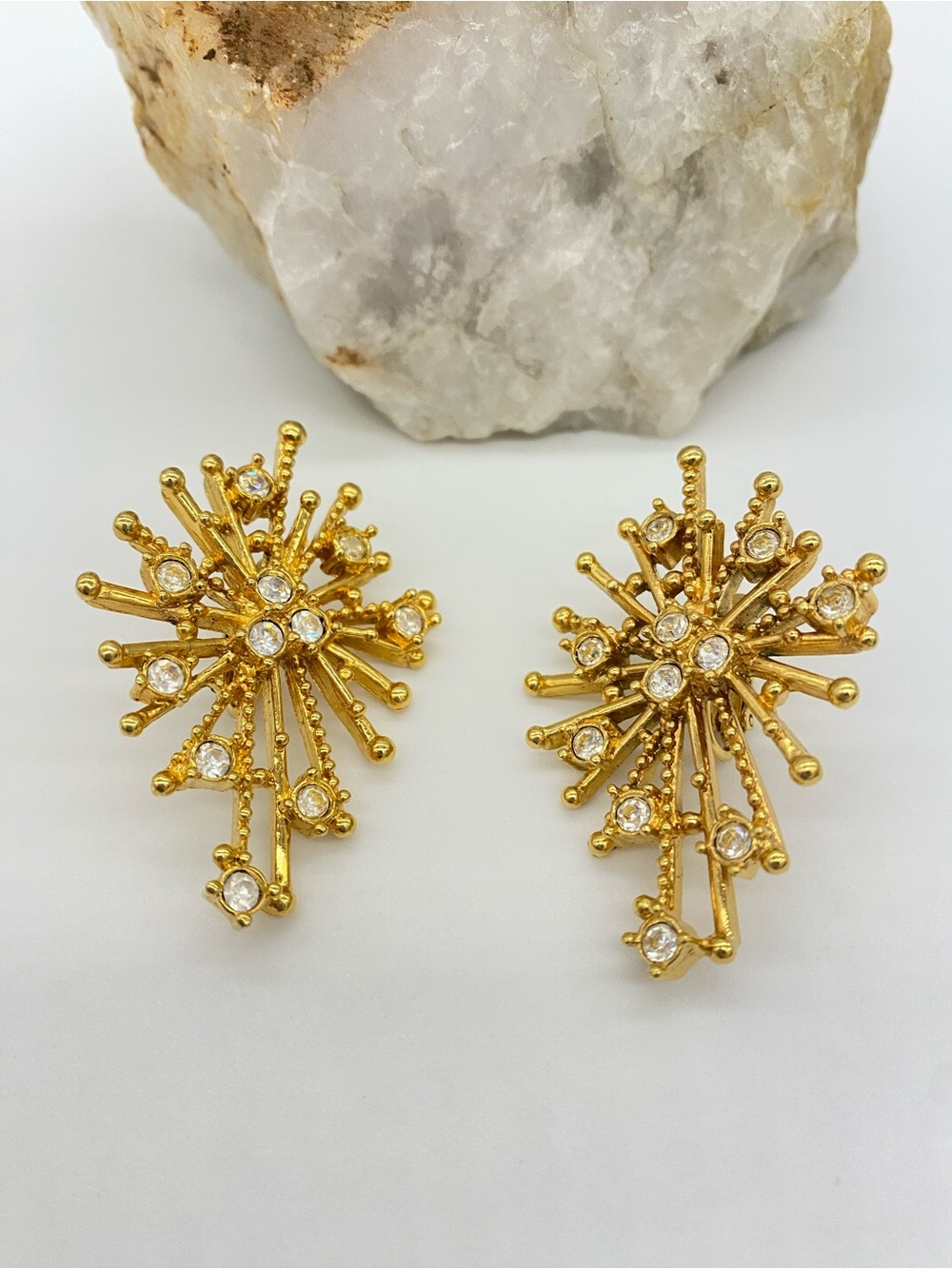 Avon Starburst Clip On Earrings